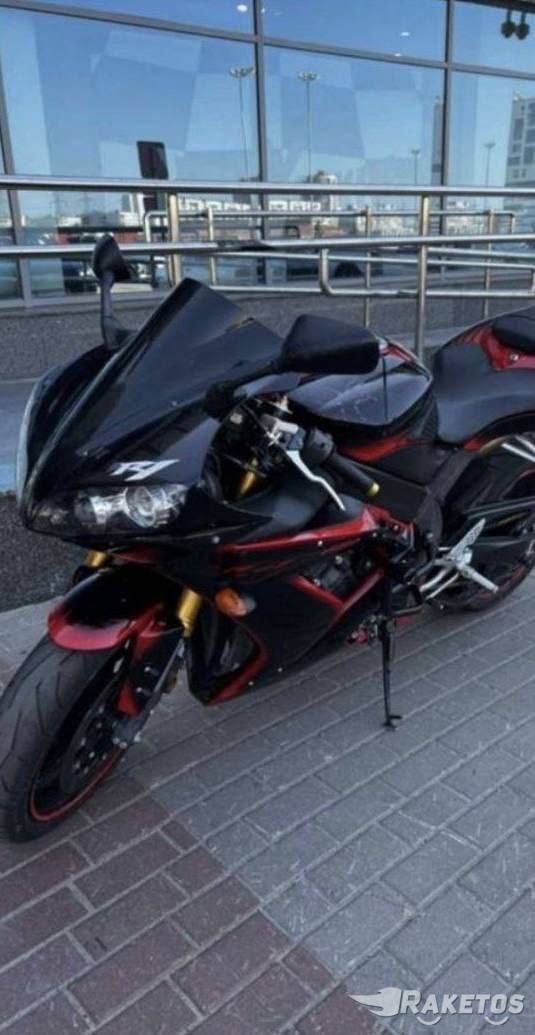 Yamaha r1 с удлиненным маятником