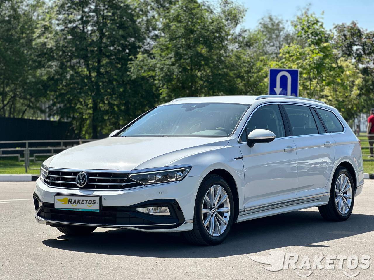 Volkswagen Passat 2.0 (190 л.с.) Робот, дизель, 4 motion B8